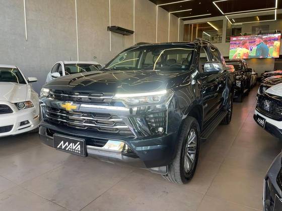 CHEVROLET S10 2.8 16V TURBO DIESEL HIGH COUNTRY CD 4X4 AUTOMÁTICO CHEVROLET S10 2.8 16V TURBO DIESEL HIGH COUNTRY CD 4X4 AUTOMÁTICO